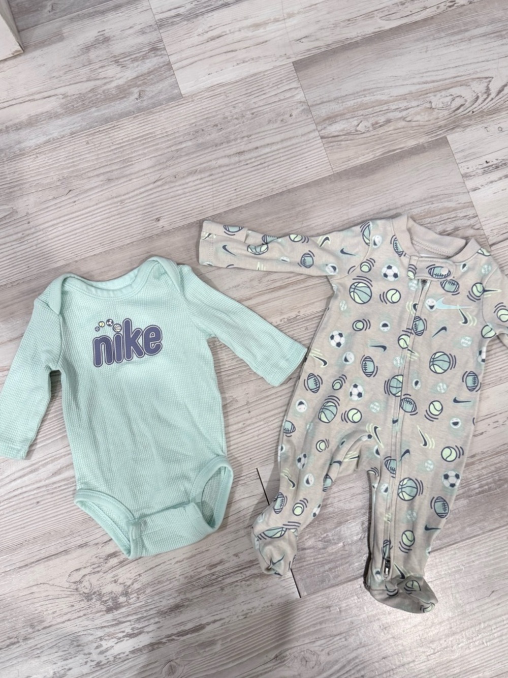 Nike Mint Green Long-Sleeve Baby Bodysuit with Sports Print Footed Sleeper